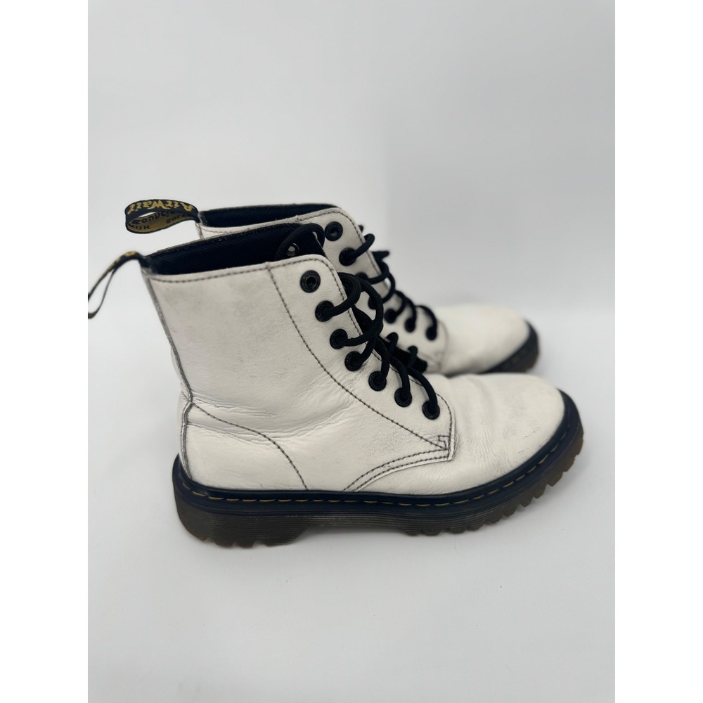 Dr.‎ Martens Luana Womens Size 7 White Leather Lace Up Combat Boots